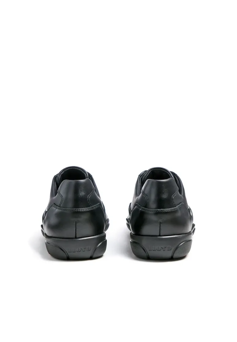 LLOYD BARNARD black New